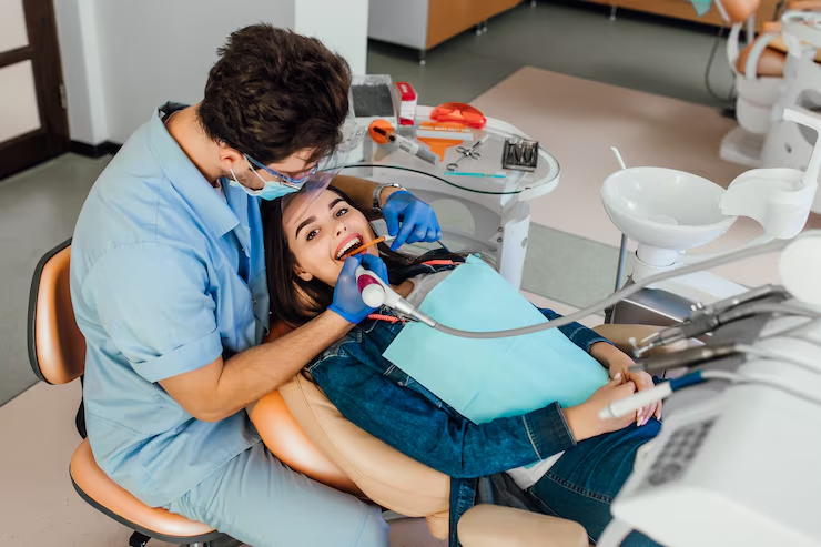 cosmetic dentist
